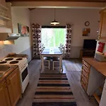 Chalet Pyhtaeaen Vuokramoekit *