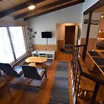 Pyhtaeaen Vuokramoekit Chalet *