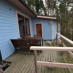 Chalet Pyhtaeaen Vuokramoekit Tuuski