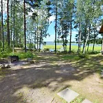 Pyhtaeaen Vuokramoekit シャレー *