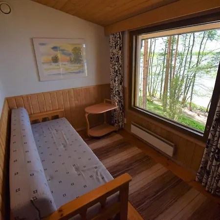 Pyhtaeaen Vuokramoekit * Tuuski