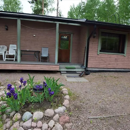 Pyhtaeaen Vuokramoekit Alpesi faház