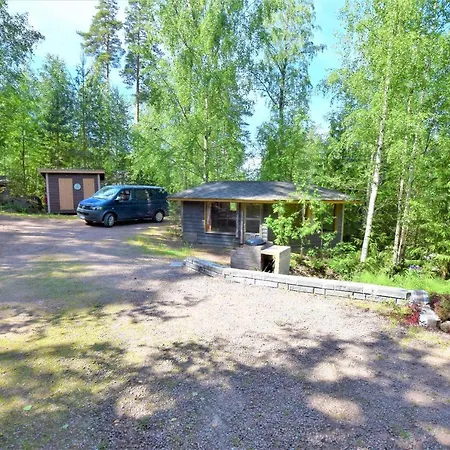 Pyhtaeaen Vuokramoekit Chalet Tuuski