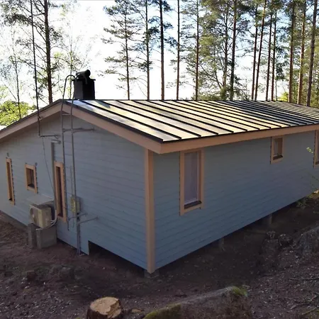 Pyhtaeaen Vuokramoekit Chalet *