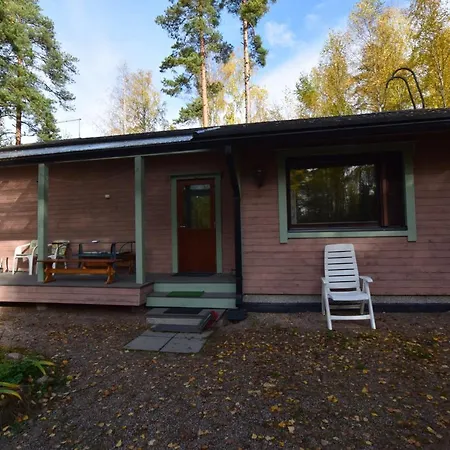 Pyhtaeaen Vuokramoekit Chalet *