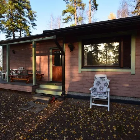 Pyhtaeaen Vuokramoekit Tuuski