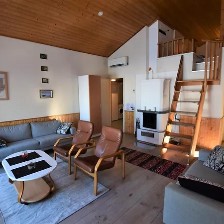 Chalet Pyhtaeaen Vuokramoekit *