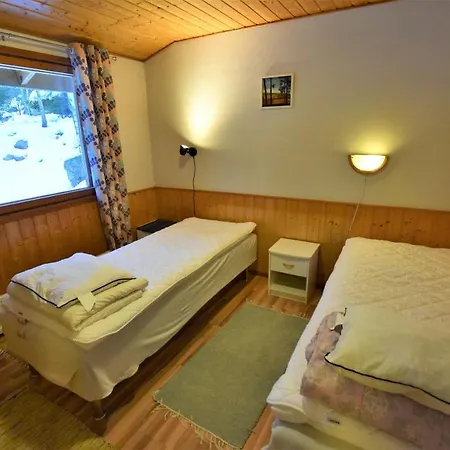 Chalet Pyhtaeaen Vuokramoekit Tuuski