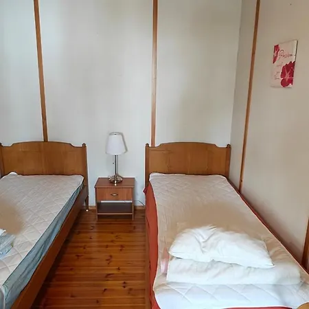 Pyhtaeaen Vuokramoekit Chalet Tuuski