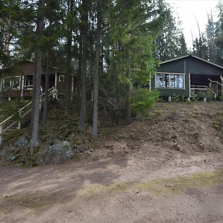 Pyhtaeaen Vuokramoekit Chalet