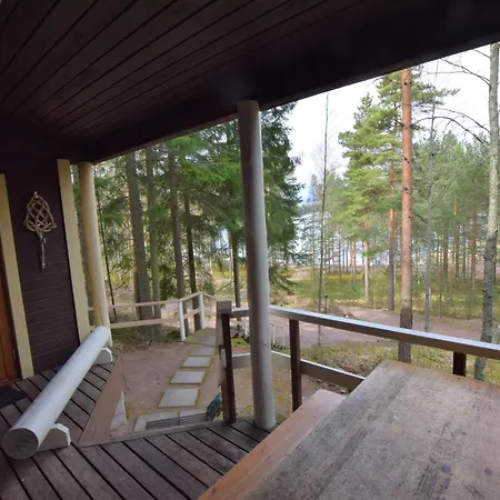 Chalet Pyhtaeaen Vuokramoekit Tuuski