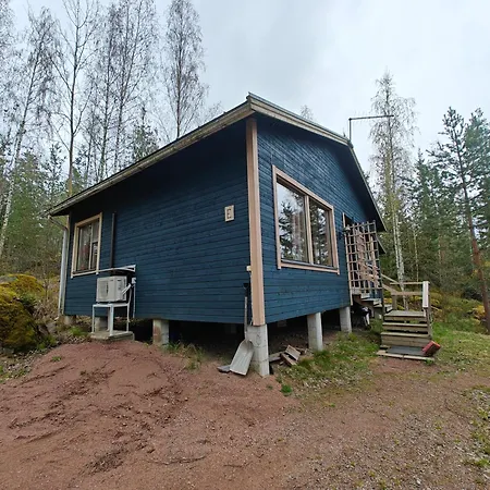 Pyhtaeaen Vuokramoekit Lomamökit *