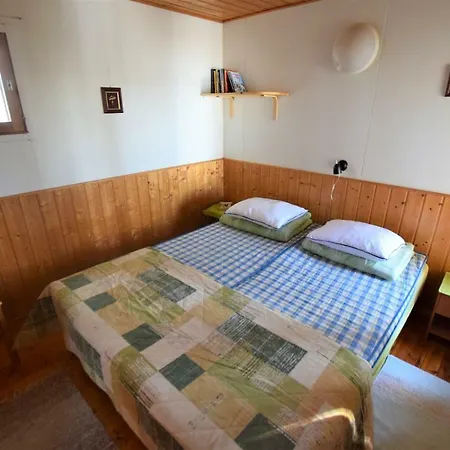 Pyhtaeaen Vuokramoekit *