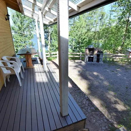 Pyhtaeaen Vuokramoekit Chalet Tuuski