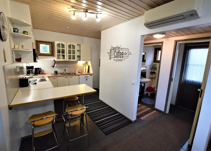 Pyhtaeaen Vuokramoekit