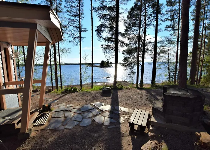 Pyhtaeaen Vuokramoekit 木屋