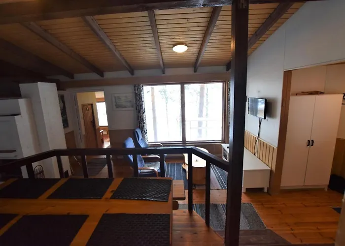 Domek alpejski Pyhtaeaen Vuokramoekit Tuuski