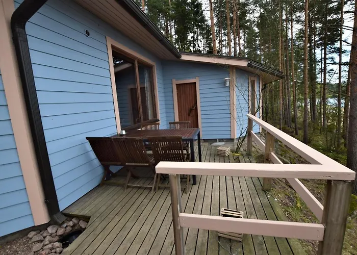 Domek alpejski Pyhtaeaen Vuokramoekit Tuuski