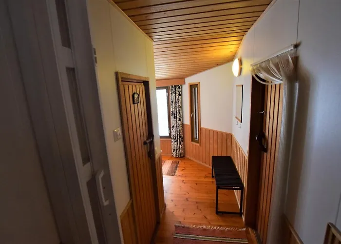 Pyhtaeaen Vuokramoekit Domek alpejski Tuuski