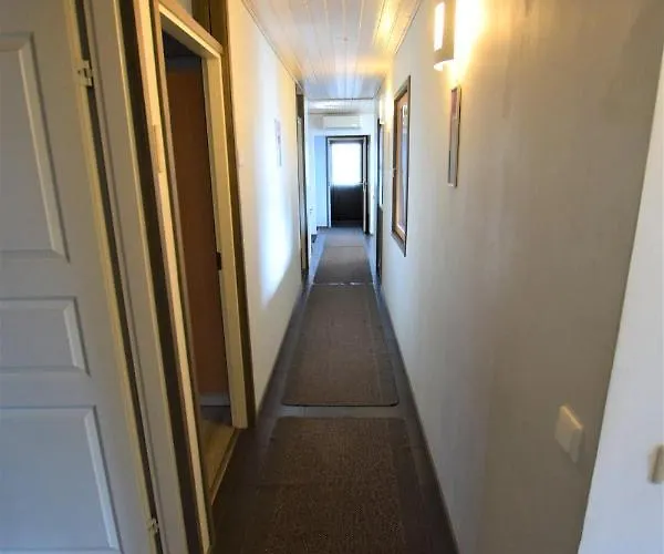 Pyhtaeaen Vuokramoekit Domek alpejski