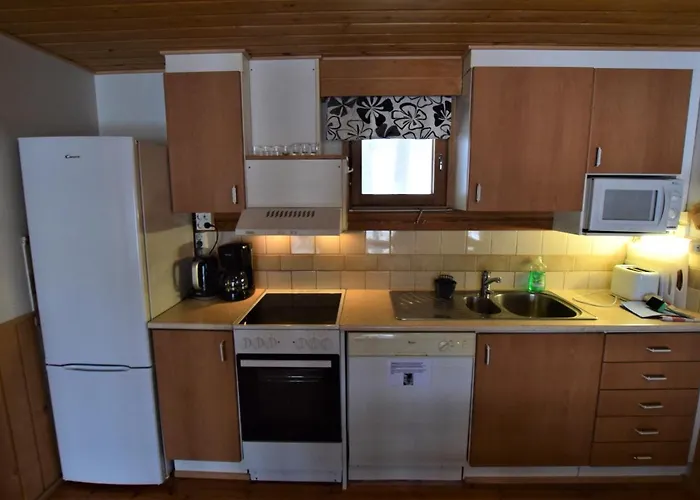 Pyhtaeaen Vuokramoekit Domek alpejski *