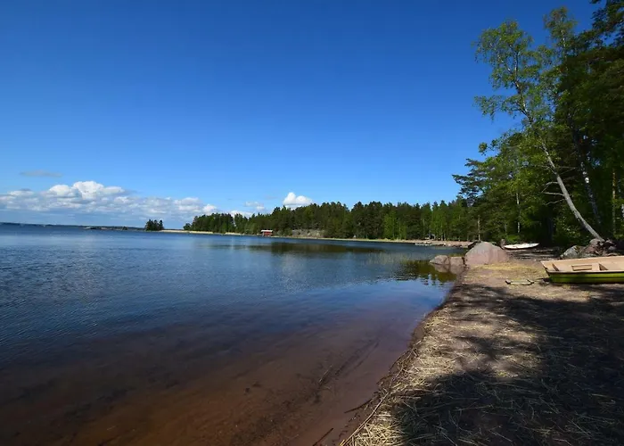 Pyhtaeaen Vuokramoekit Tuuski