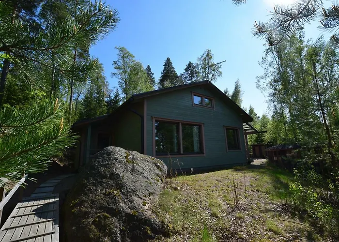 Pyhtaeaen Vuokramoekit Domek alpejski Tuuski