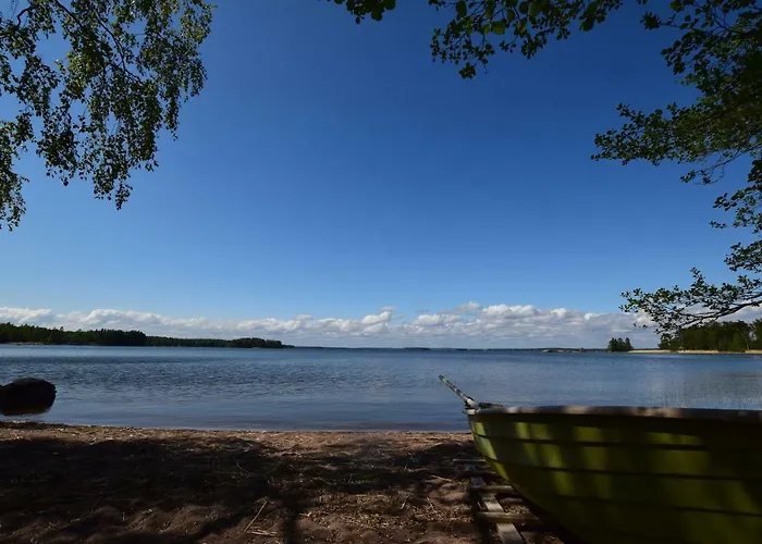 Pyhtaeaen Vuokramoekit * Tuuski