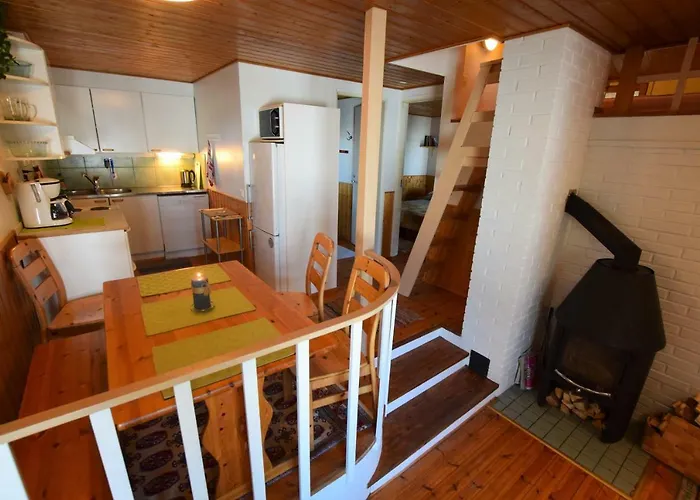 Pyhtaeaen Vuokramoekit Domek alpejski