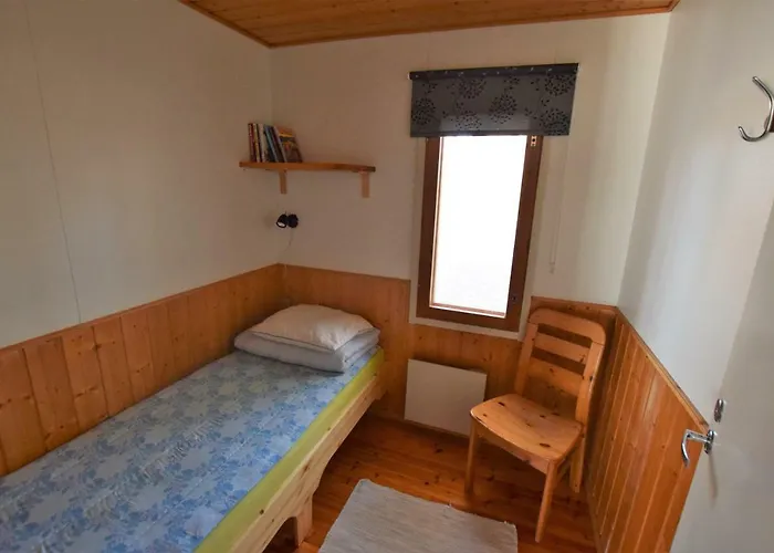 Pyhtaeaen Vuokramoekit 木屋 Tuuski