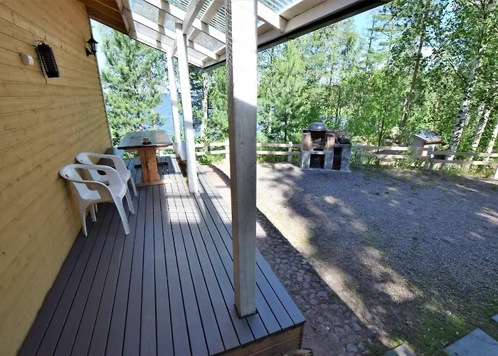 Pyhtaeaen Vuokramoekit Domek alpejski Tuuski